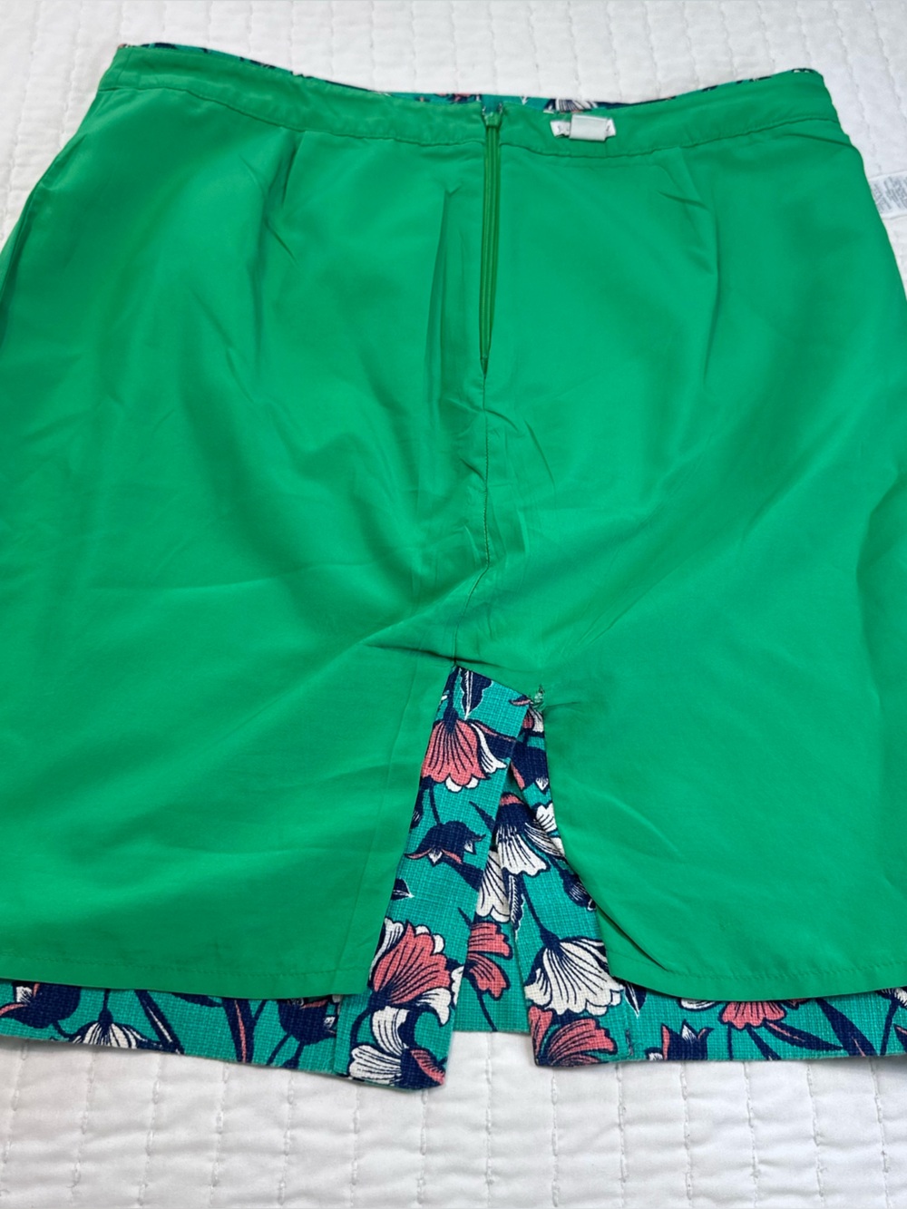 J. by J.Crew Women's A Line Skirt Green Floral Pencil Size
8 Lined 100% Cotton - Picture 13 of 14